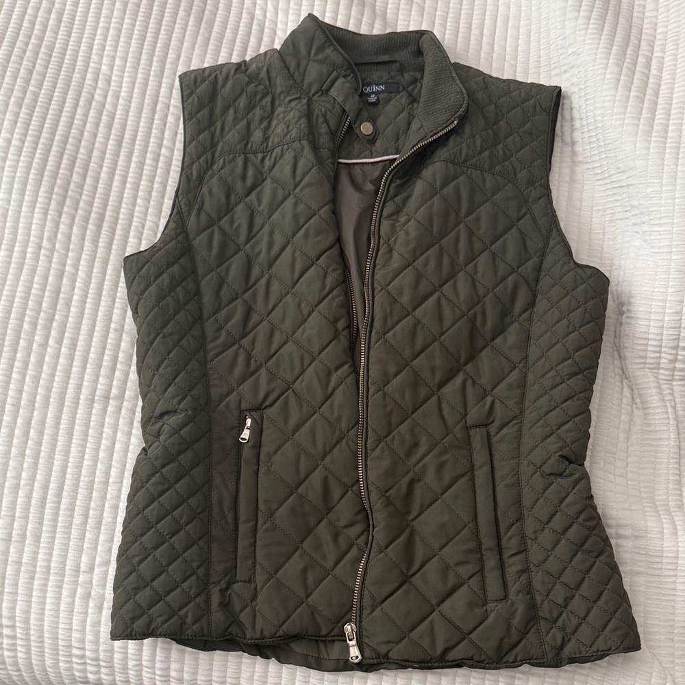 Quinn Dark Green Quilted Vest